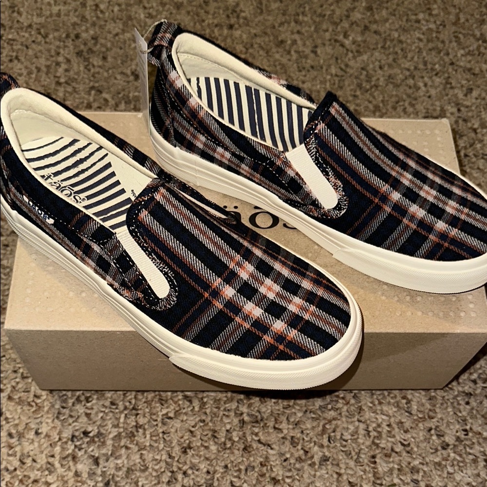 Taos Plaid Slip-On Sneakers